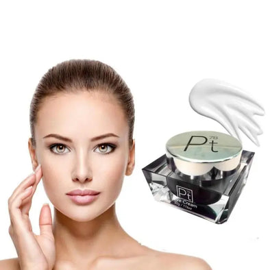 Say Goodbye to dark circles and puffiness with "Platinum Eye Cream" Platinum Delux ®